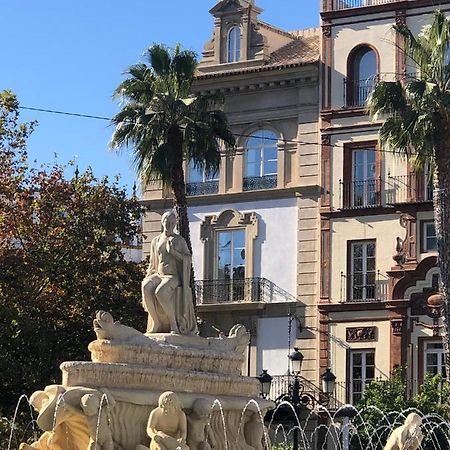 Hotel Tayko Sevilla Екстер'єр фото