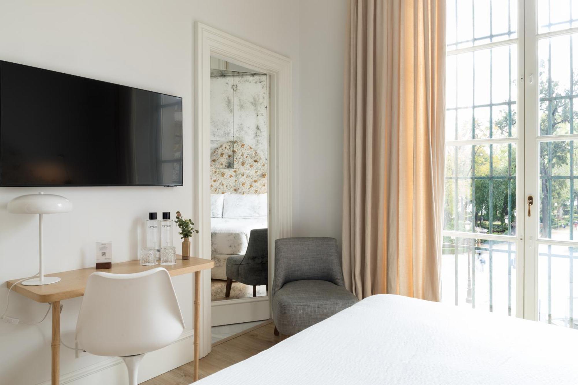 Hotel Tayko Sevilla Екстер'єр фото